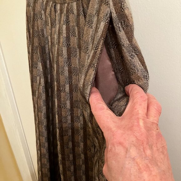 Seasons size 4 browns grey black skirt - Picture 4 of 10